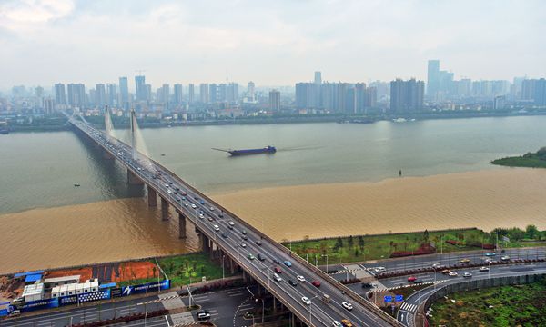 湘江长沙路亚段的魅力与活力之旅